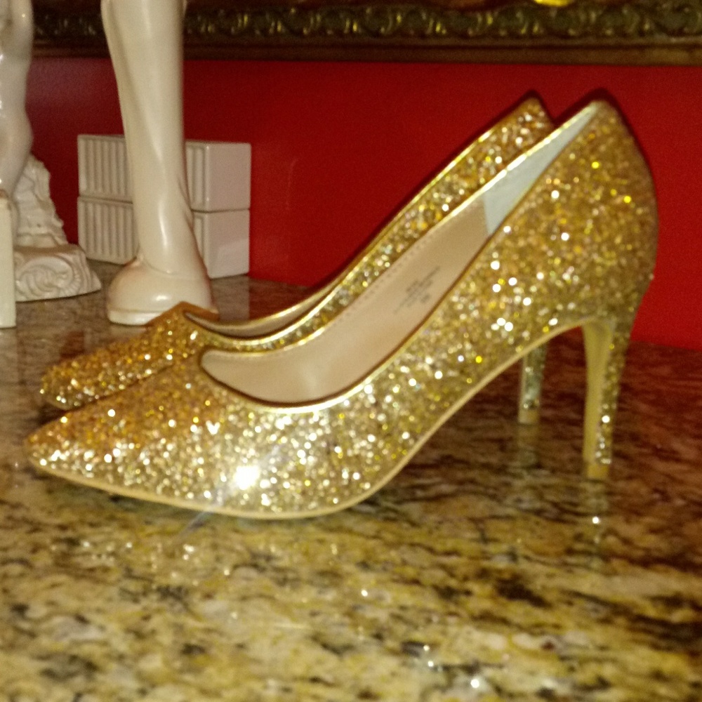 Wendy Williams Glitter Heels